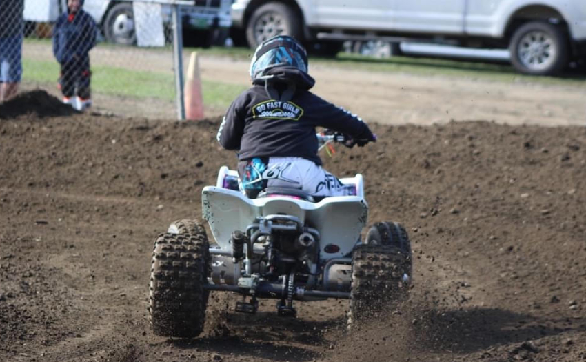 Girls racing t-shirt